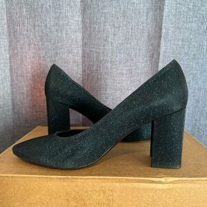 Aquatalia Women’s Pasha Pumps Made In Italy, leather lining, pointed toe Size 10